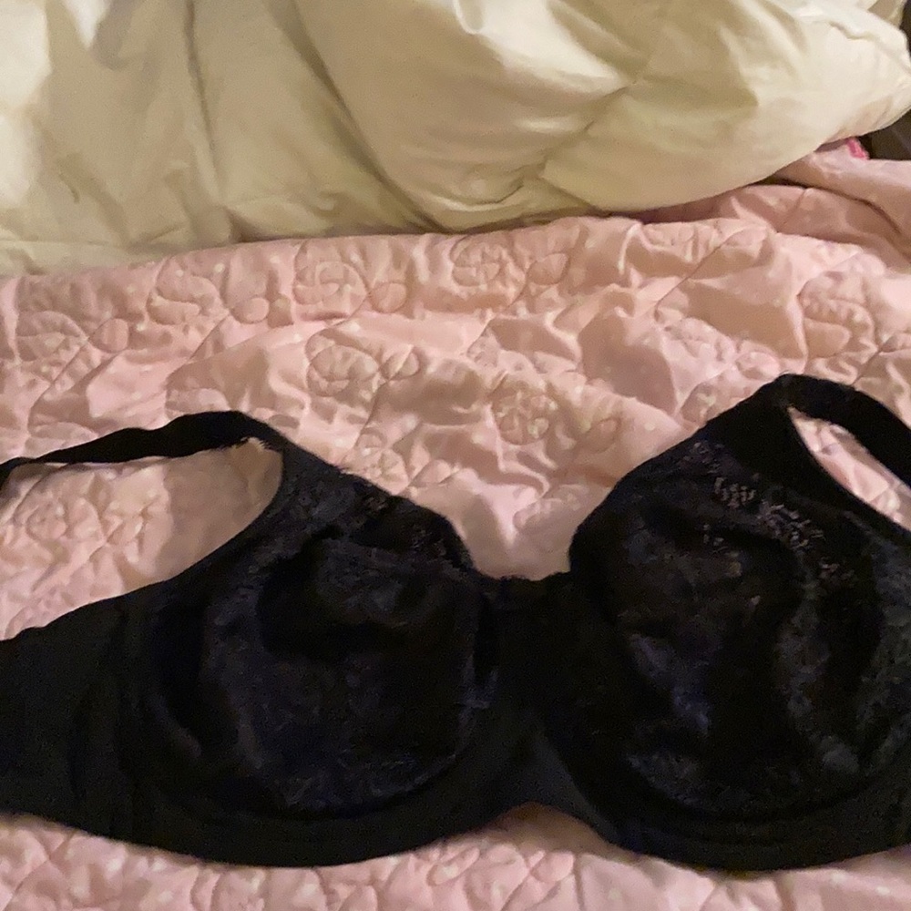 Elila black lace underwire bra 38F 38DDD